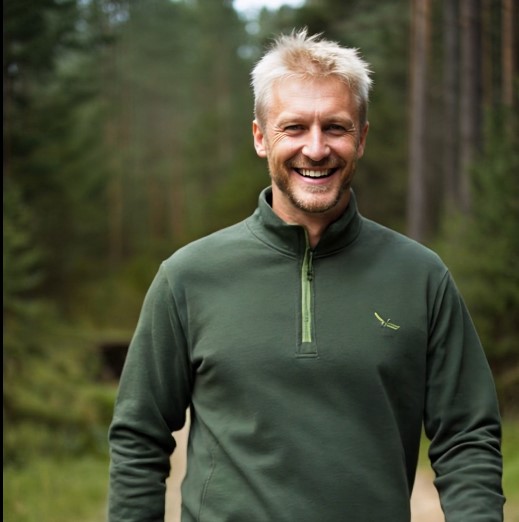 NaturGwand® Troyer aus Holz grün